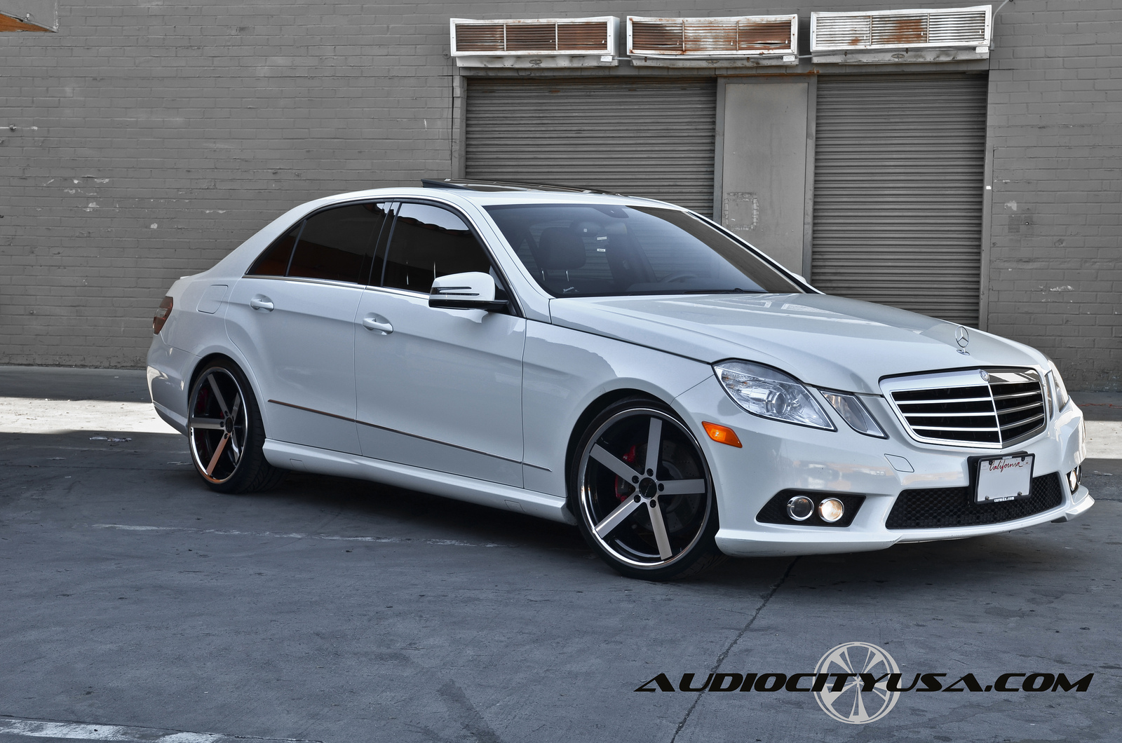Giovanna Mecca Machined Black on Mercedes Benz E Class